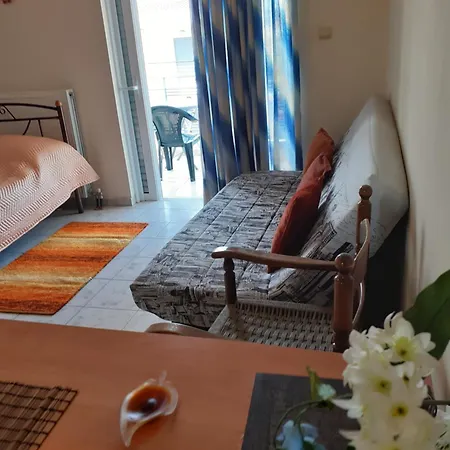 A Comfortable Near The Апартаменты *