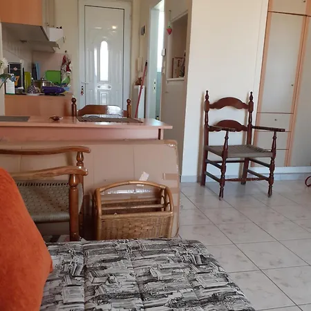 Апартаменты A Comfortable Near The Патра